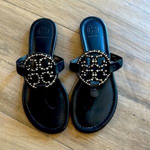 🔥🔥TORY BURCH CRYSTAL NOIR MILLER IN BLACK LEATHER IN SIZE 7.5M🔥🔥